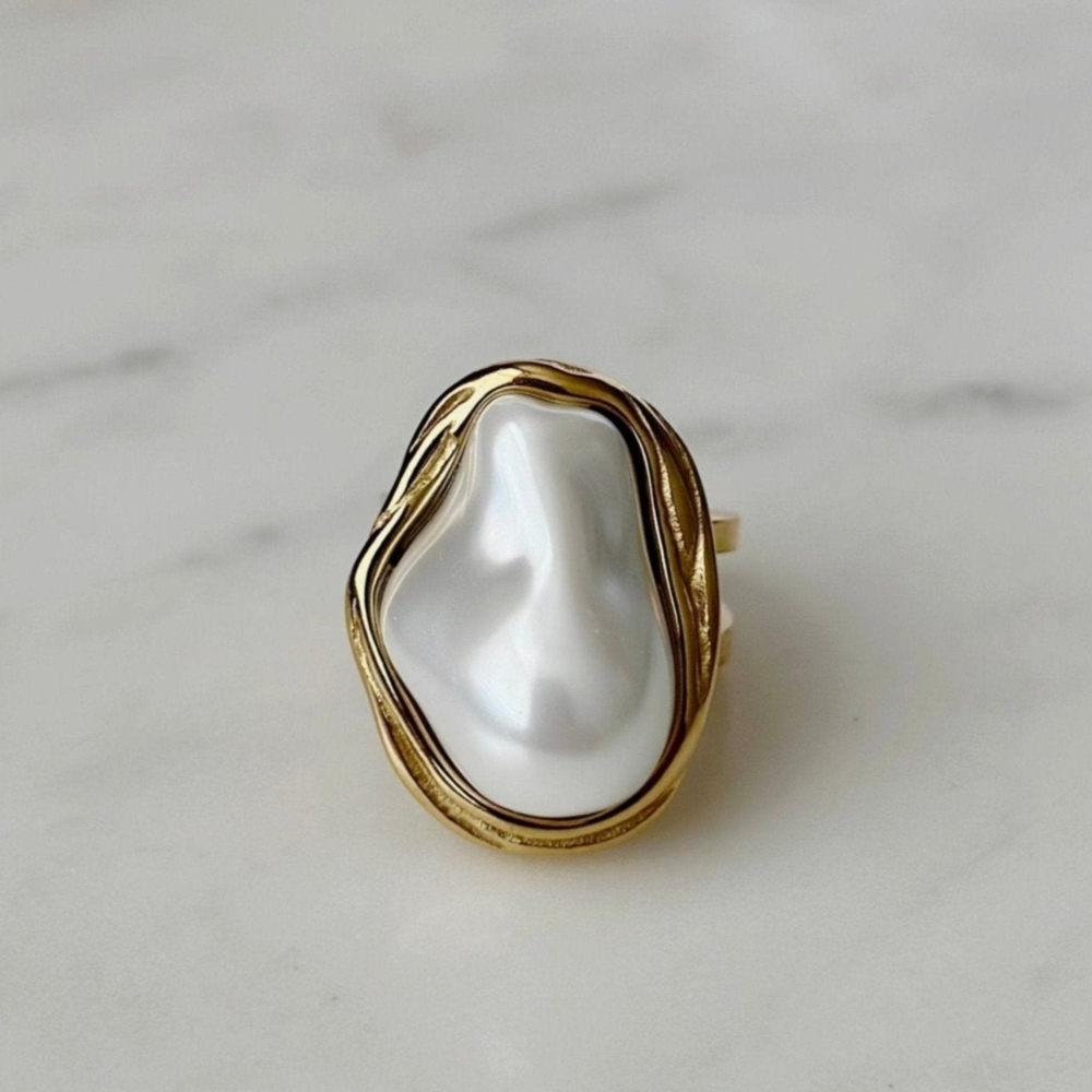 Baroque Pearl Ring